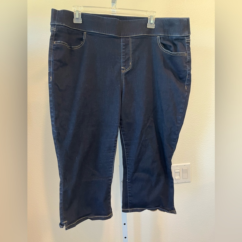 Lane Bryant Dark Blue Capri Jeans